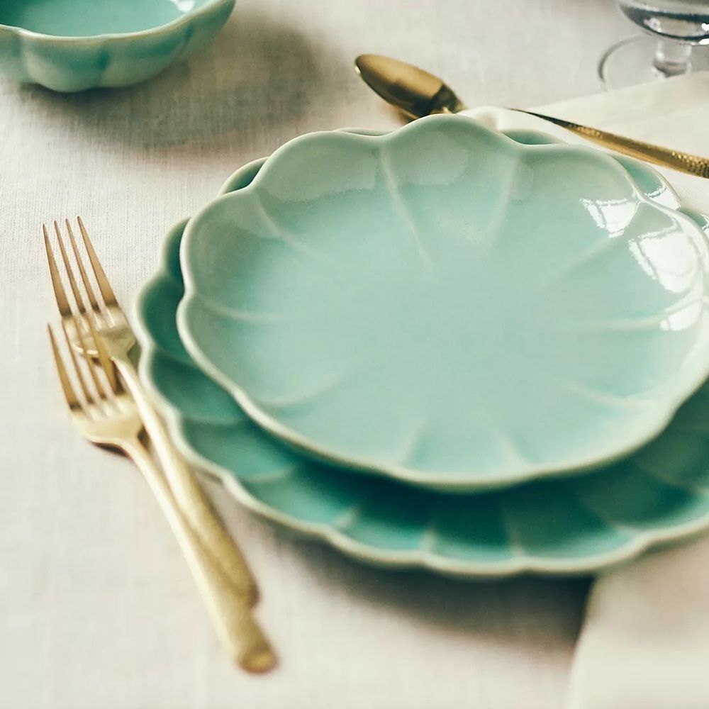 NEW ❤️Stoneware Dessert Plates-Set of 4…Perfect for the Spring & Summer Tabl…